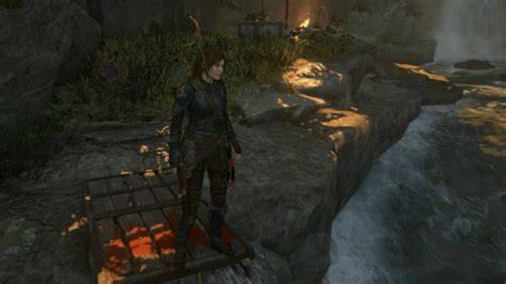 How do you dive in rise of the tomb raider