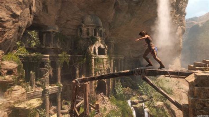 Rise of the tomb raider how to swim down