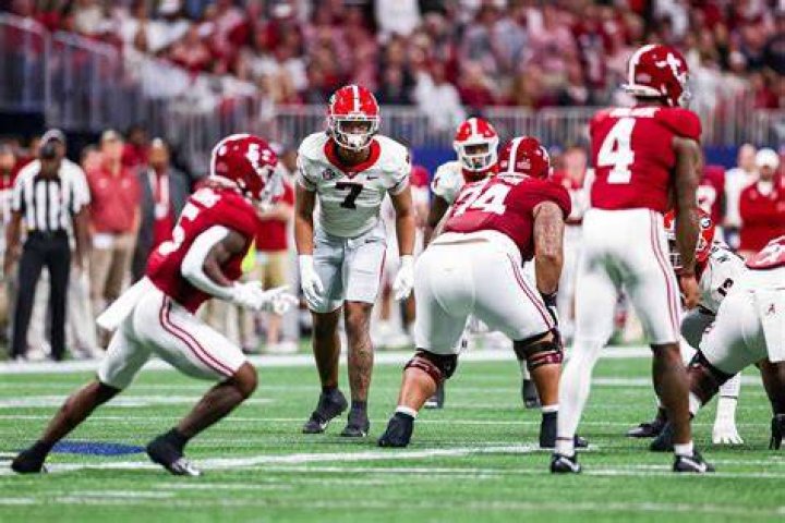 What channel is the alabama georgia football game on tonight