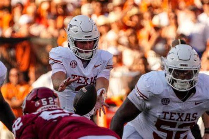 What channel is the longhorn game on tonight