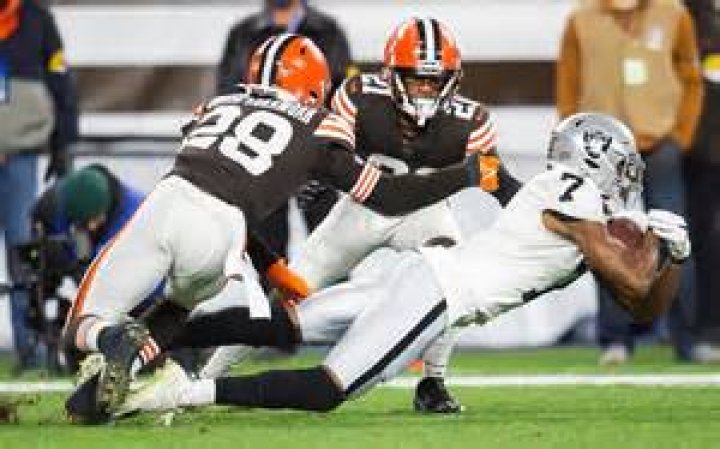 What channel is the raiders browns game on today