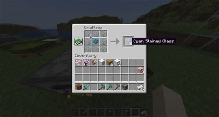 What do you need to make glass in minecraft